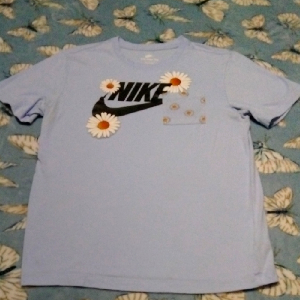 Nike Blue T-Shirt with Daisy Print